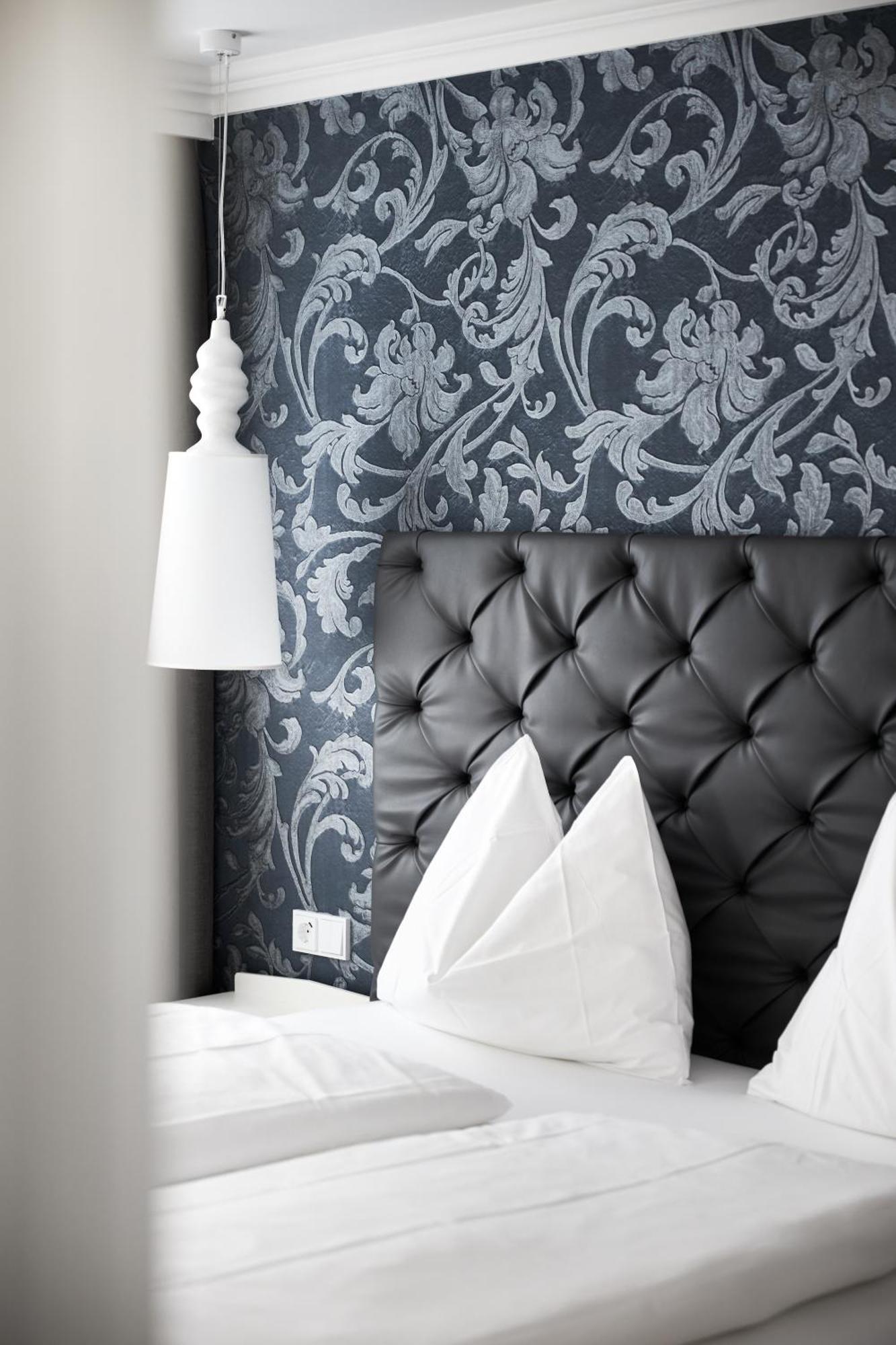 Gasthof Hotel Zweimueller กรีสเคอร์เคน ภายนอก รูปภาพ
